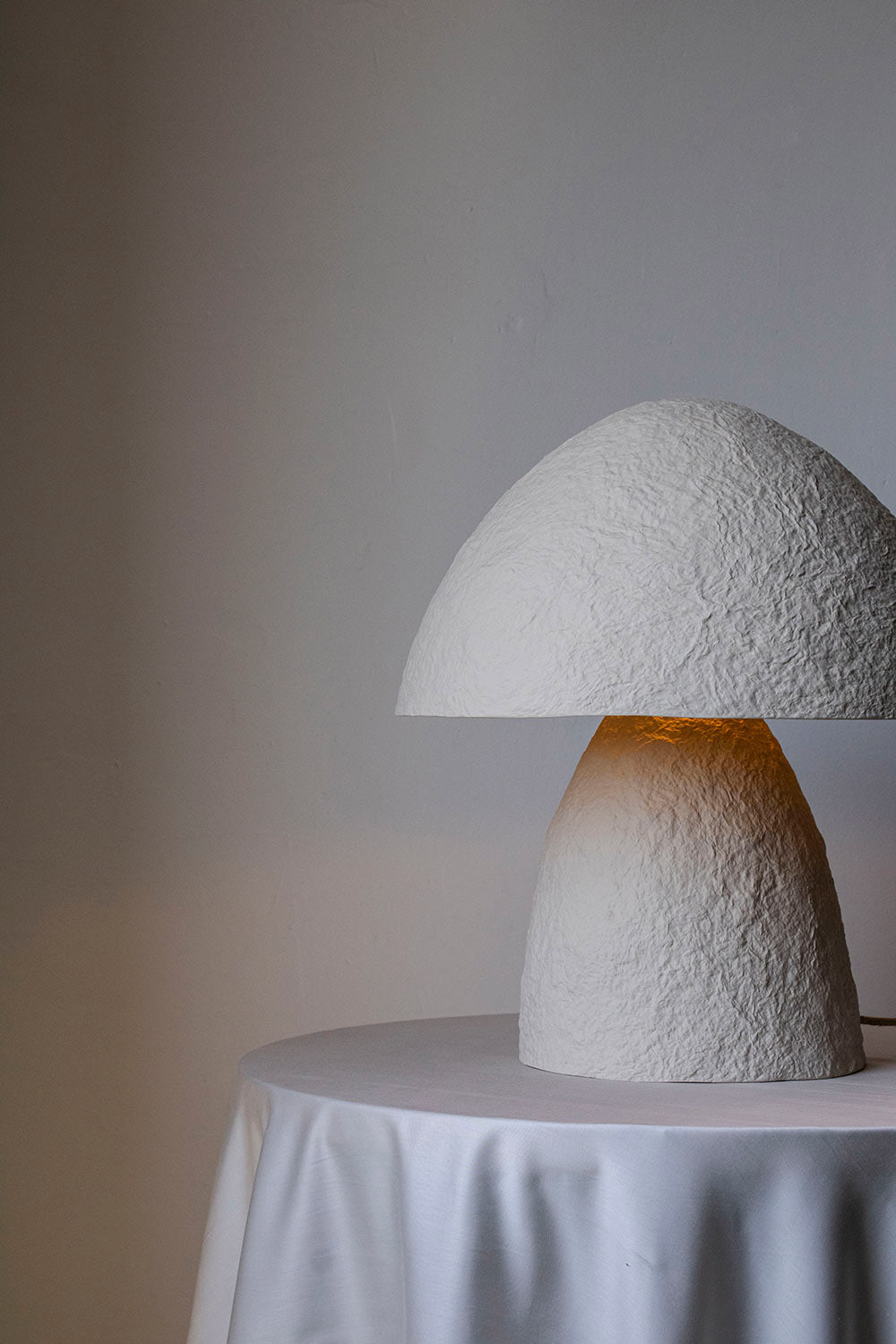 Boletus modern desk lamp, mushroom-shaped table light